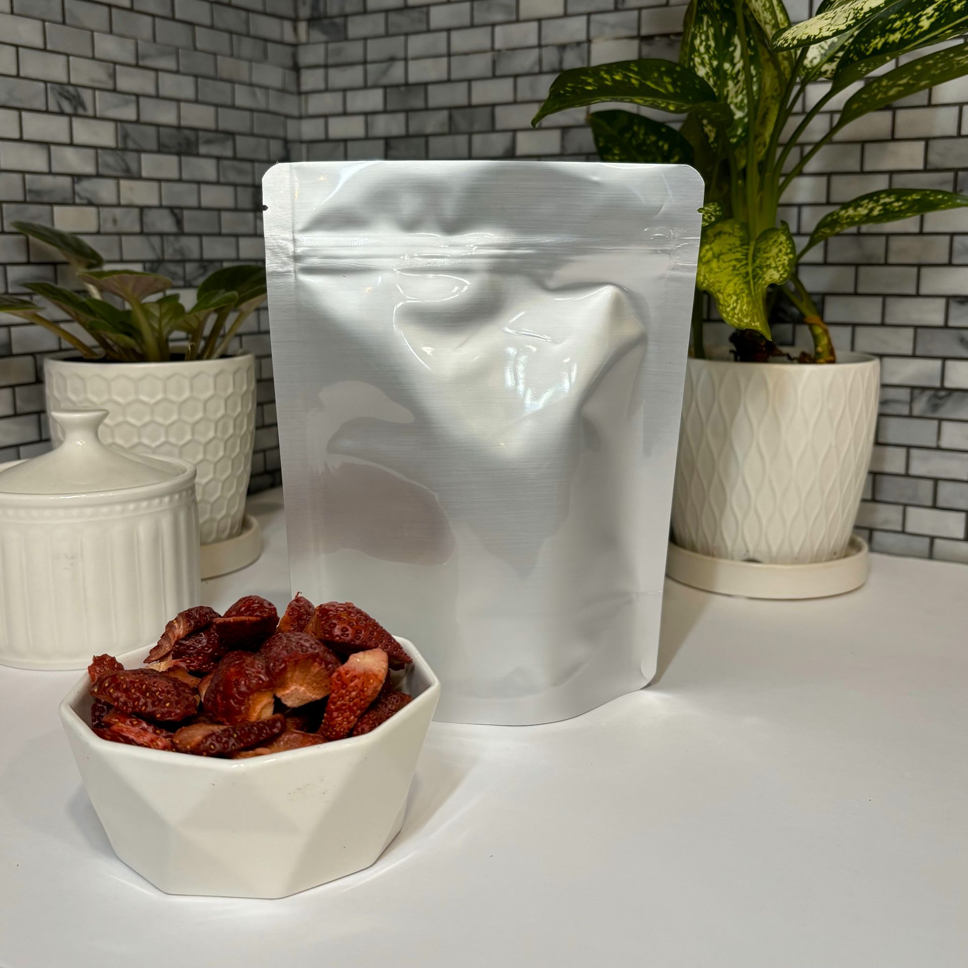 Picture of 1 Pint 7-Mil Gusseted Zip Top Mylar Bag (300-COUNT)