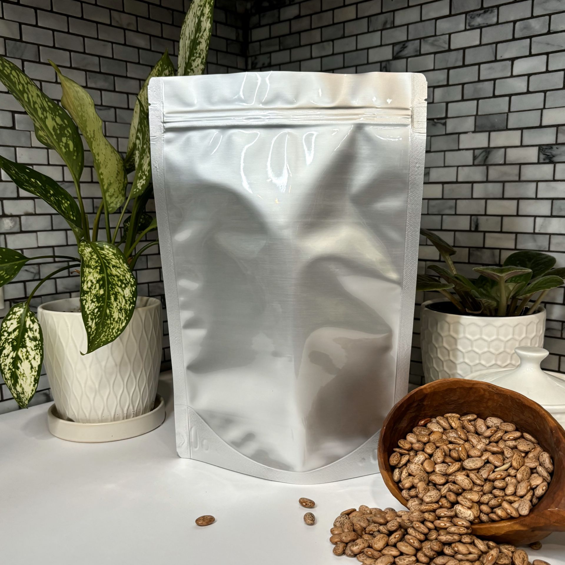 Picture of 2 Quart 7-Mil Gusseted Zip Top Mylar Bag (100-COUNT)