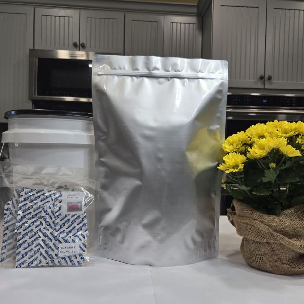 2.5 Gallon 7-MIL Gusseted Zip Top Mylar Bags (20-COUNT) plus 1000